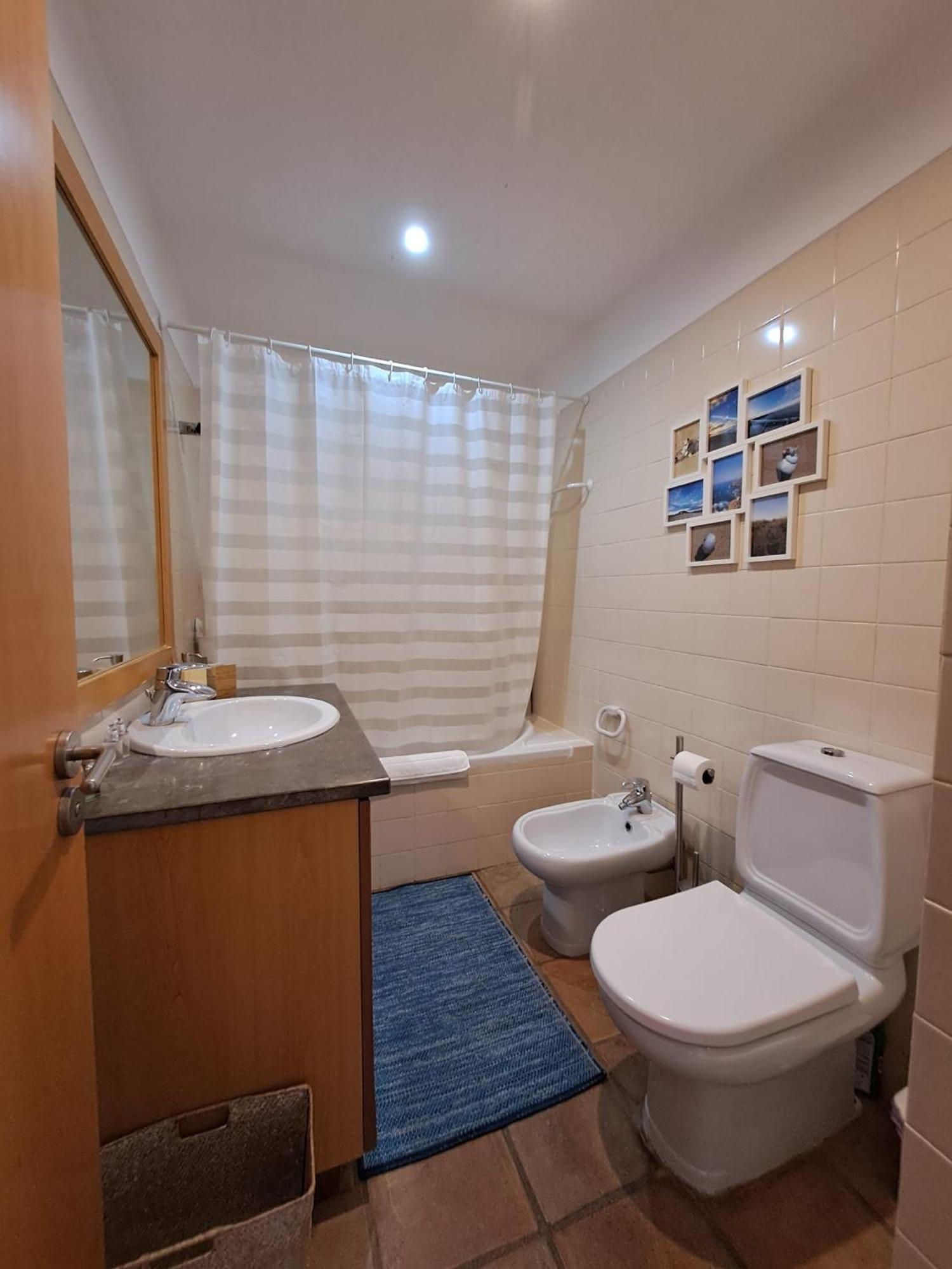 Sea View Apartment Near Meia Praia Beach In Lagos! Phòng bức ảnh